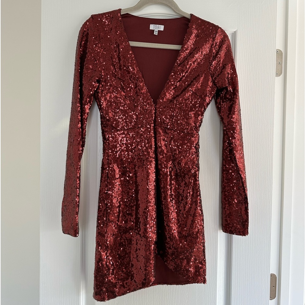 size s red sequin Tobi dress